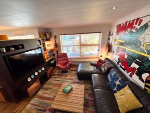 Photo 16- click for photo gallery